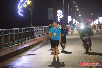 BƯỚC CHẠY CHÀO XUÂN THÀNH PHỐ QUẢNG NGÃI 2024 - Ảnh #1236220