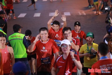 BƯỚC CHẠY CHÀO XUÂN THÀNH PHỐ QUẢNG NGÃI 2024 - Ảnh #1249976
