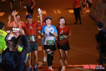 BƯỚC CHẠY CHÀO XUÂN THÀNH PHỐ QUẢNG NGÃI 2024 - Ảnh #1247211