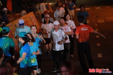BƯỚC CHẠY CHÀO XUÂN THÀNH PHỐ QUẢNG NGÃI 2024 - Ảnh #1240413