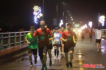 BƯỚC CHẠY CHÀO XUÂN THÀNH PHỐ QUẢNG NGÃI 2024 - Ảnh #1232803