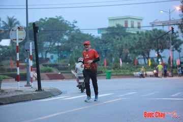 BƯỚC CHẠY CHÀO XUÂN THÀNH PHỐ QUẢNG NGÃI 2024 - Ảnh #1236839