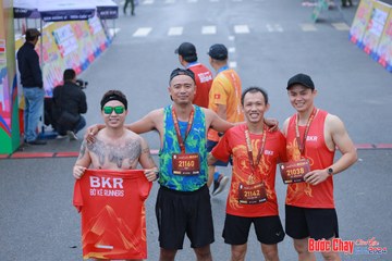 BƯỚC CHẠY CHÀO XUÂN THÀNH PHỐ QUẢNG NGÃI 2024 - Ảnh #1252235