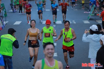 BƯỚC CHẠY CHÀO XUÂN THÀNH PHỐ QUẢNG NGÃI 2024 - Ảnh #1251737