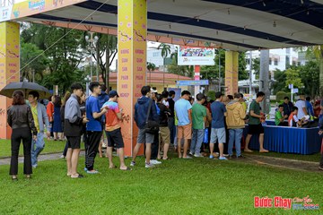 BƯỚC CHẠY CHÀO XUÂN THÀNH PHỐ QUẢNG NGÃI 2024 - Ảnh #1194952