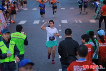 BƯỚC CHẠY CHÀO XUÂN THÀNH PHỐ QUẢNG NGÃI 2024 - Ảnh #1250711