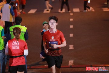 BƯỚC CHẠY CHÀO XUÂN THÀNH PHỐ QUẢNG NGÃI 2024 - Ảnh #1249521