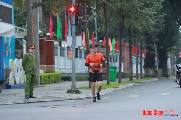 BƯỚC CHẠY CHÀO XUÂN THÀNH PHỐ QUẢNG NGÃI 2024 - Ảnh #1237190