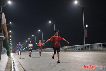 BƯỚC CHẠY CHÀO XUÂN THÀNH PHỐ QUẢNG NGÃI 2024 - Ảnh #1253401