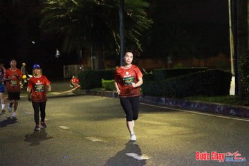 BƯỚC CHẠY CHÀO XUÂN THÀNH PHỐ QUẢNG NGÃI 2024 - Ảnh #1225143