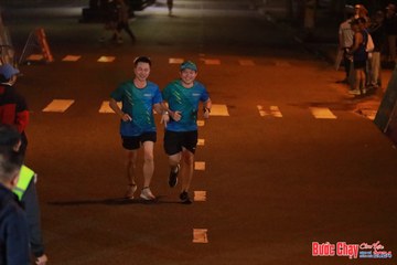 BƯỚC CHẠY CHÀO XUÂN THÀNH PHỐ QUẢNG NGÃI 2024 - Ảnh #1241477