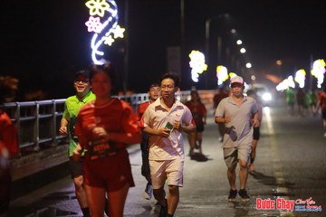 BƯỚC CHẠY CHÀO XUÂN THÀNH PHỐ QUẢNG NGÃI 2024 - Ảnh #1236164