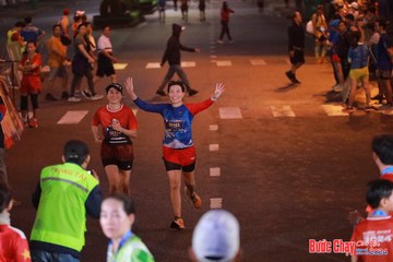 BƯỚC CHẠY CHÀO XUÂN THÀNH PHỐ QUẢNG NGÃI 2024 - Ảnh #1249313
