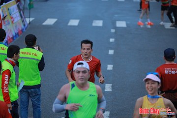 BƯỚC CHẠY CHÀO XUÂN THÀNH PHỐ QUẢNG NGÃI 2024 - Ảnh #1251475