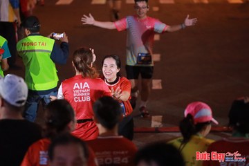 BƯỚC CHẠY CHÀO XUÂN THÀNH PHỐ QUẢNG NGÃI 2024 - Ảnh #1249268