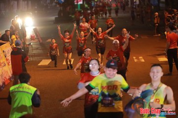 BƯỚC CHẠY CHÀO XUÂN THÀNH PHỐ QUẢNG NGÃI 2024 - Ảnh #1248821