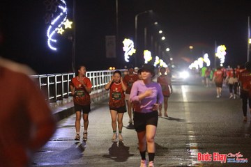 BƯỚC CHẠY CHÀO XUÂN THÀNH PHỐ QUẢNG NGÃI 2024 - Ảnh #1236168