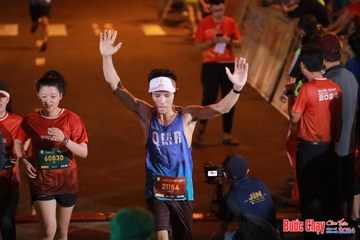 BƯỚC CHẠY CHÀO XUÂN THÀNH PHỐ QUẢNG NGÃI 2024 - Ảnh #1247083