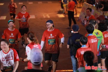 BƯỚC CHẠY CHÀO XUÂN THÀNH PHỐ QUẢNG NGÃI 2024 - Ảnh #1249393