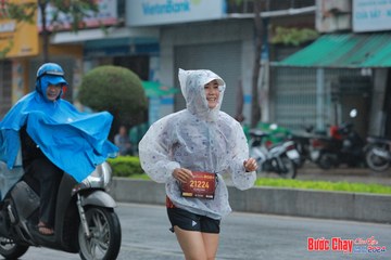 BƯỚC CHẠY CHÀO XUÂN THÀNH PHỐ QUẢNG NGÃI 2024 - Ảnh #1237361