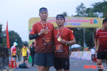 BƯỚC CHẠY CHÀO XUÂN THÀNH PHỐ QUẢNG NGÃI 2024 - Ảnh #1221574