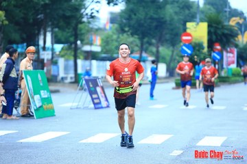 BƯỚC CHẠY CHÀO XUÂN THÀNH PHỐ QUẢNG NGÃI 2024 - Ảnh #1230621