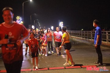 BƯỚC CHẠY CHÀO XUÂN THÀNH PHỐ QUẢNG NGÃI 2024 - Ảnh #1231841