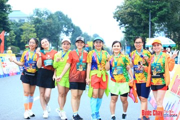 BƯỚC CHẠY CHÀO XUÂN THÀNH PHỐ QUẢNG NGÃI 2024 - Ảnh #1238257