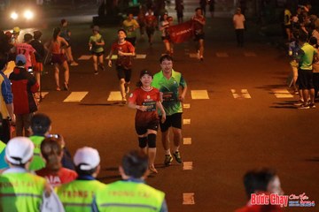 BƯỚC CHẠY CHÀO XUÂN THÀNH PHỐ QUẢNG NGÃI 2024 - Ảnh #1248331