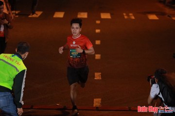 BƯỚC CHẠY CHÀO XUÂN THÀNH PHỐ QUẢNG NGÃI 2024 - Ảnh #1240957