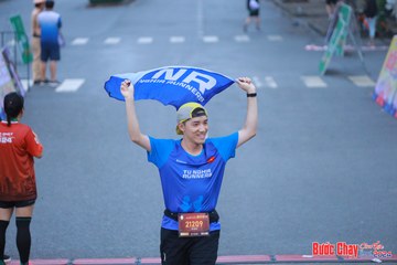 BƯỚC CHẠY CHÀO XUÂN THÀNH PHỐ QUẢNG NGÃI 2024 - Ảnh #1252116