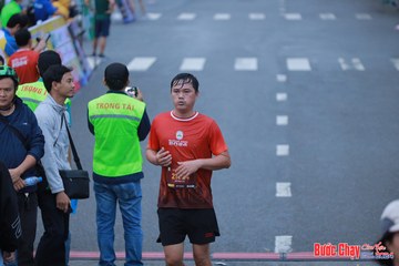 BƯỚC CHẠY CHÀO XUÂN THÀNH PHỐ QUẢNG NGÃI 2024 - Ảnh #1251915