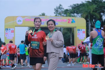 BƯỚC CHẠY CHÀO XUÂN THÀNH PHỐ QUẢNG NGÃI 2024 - Ảnh #1221160