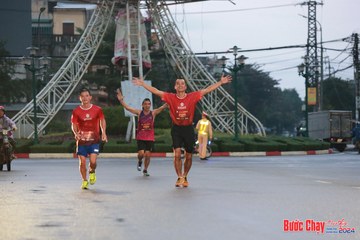 BƯỚC CHẠY CHÀO XUÂN THÀNH PHỐ QUẢNG NGÃI 2024 - Ảnh #1230376