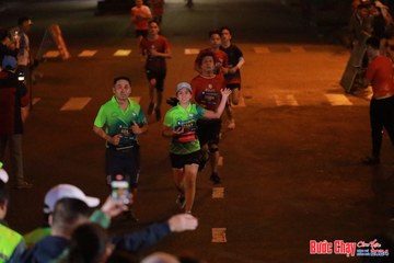 BƯỚC CHẠY CHÀO XUÂN THÀNH PHỐ QUẢNG NGÃI 2024 - Ảnh #1246331