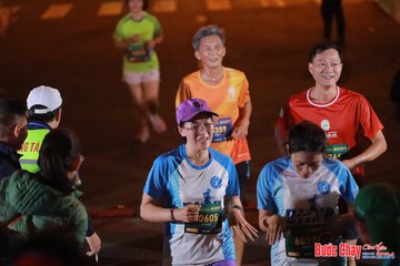 BƯỚC CHẠY CHÀO XUÂN THÀNH PHỐ QUẢNG NGÃI 2024 - Ảnh #1245563