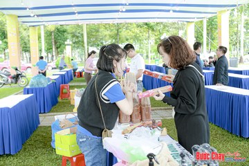 BƯỚC CHẠY CHÀO XUÂN THÀNH PHỐ QUẢNG NGÃI 2024 - Ảnh #1198587