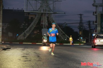 BƯỚC CHẠY CHÀO XUÂN THÀNH PHỐ QUẢNG NGÃI 2024 - Ảnh #1230097