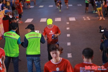 BƯỚC CHẠY CHÀO XUÂN THÀNH PHỐ QUẢNG NGÃI 2024 - Ảnh #1250048