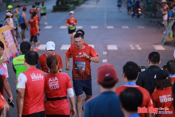 BƯỚC CHẠY CHÀO XUÂN THÀNH PHỐ QUẢNG NGÃI 2024 - Ảnh #1250456