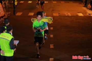 BƯỚC CHẠY CHÀO XUÂN THÀNH PHỐ QUẢNG NGÃI 2024 - Ảnh #1241075
