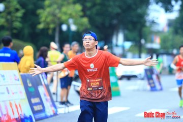 BƯỚC CHẠY CHÀO XUÂN THÀNH PHỐ QUẢNG NGÃI 2024 - Ảnh #1231308