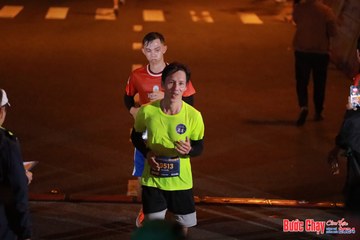 BƯỚC CHẠY CHÀO XUÂN THÀNH PHỐ QUẢNG NGÃI 2024 - Ảnh #1245090