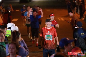BƯỚC CHẠY CHÀO XUÂN THÀNH PHỐ QUẢNG NGÃI 2024 - Ảnh #1244906