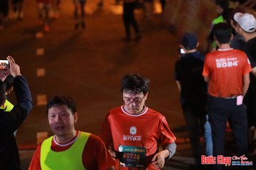 BƯỚC CHẠY CHÀO XUÂN THÀNH PHỐ QUẢNG NGÃI 2024 - Ảnh #1247295