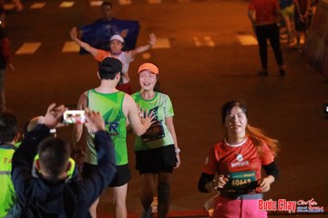 BƯỚC CHẠY CHÀO XUÂN THÀNH PHỐ QUẢNG NGÃI 2024 - Ảnh #1247017
