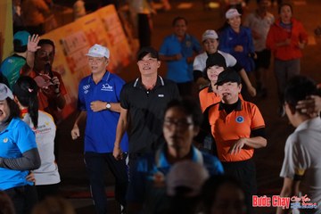 BƯỚC CHẠY CHÀO XUÂN THÀNH PHỐ QUẢNG NGÃI 2024 - Ảnh #1240213
