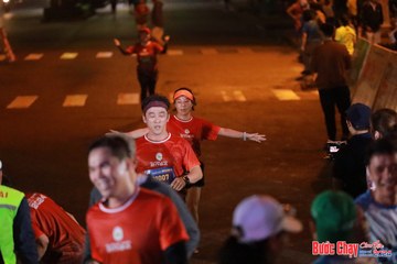 BƯỚC CHẠY CHÀO XUÂN THÀNH PHỐ QUẢNG NGÃI 2024 - Ảnh #1245972