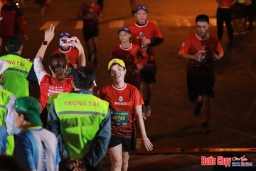 BƯỚC CHẠY CHÀO XUÂN THÀNH PHỐ QUẢNG NGÃI 2024 - Ảnh #1248073