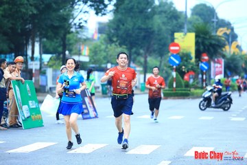 BƯỚC CHẠY CHÀO XUÂN THÀNH PHỐ QUẢNG NGÃI 2024 - Ảnh #1230944